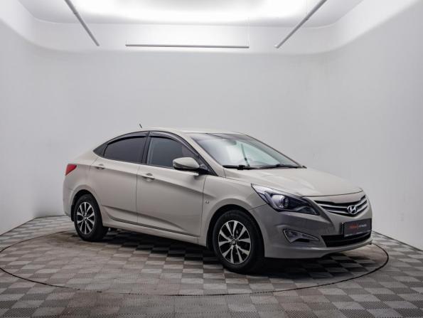 Hyundai Solaris I Рестайлинг с пробегом 2015 года, цена 1 110 000 рублей, 119192 км, седан, Автокод Объявления