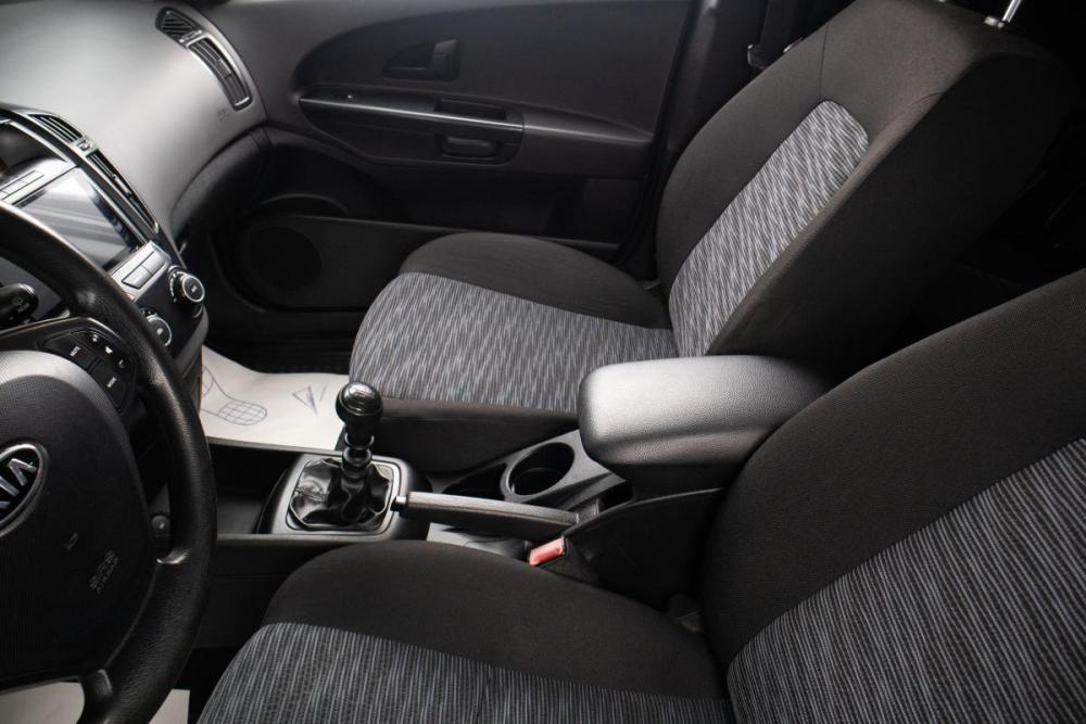 Kia Ceed I Оренбург  - изображение 16