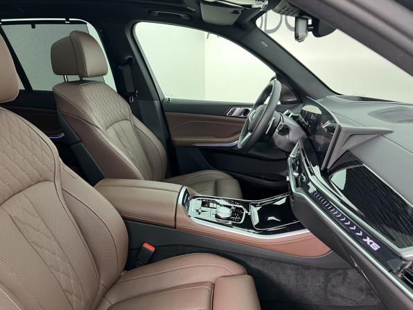 BMW X5 IV (G05/G18) Рестайлинг с пробегом 2025 года, цена 13 990 000 рублей, 5586 км, внедорожник, Автокод Объявления