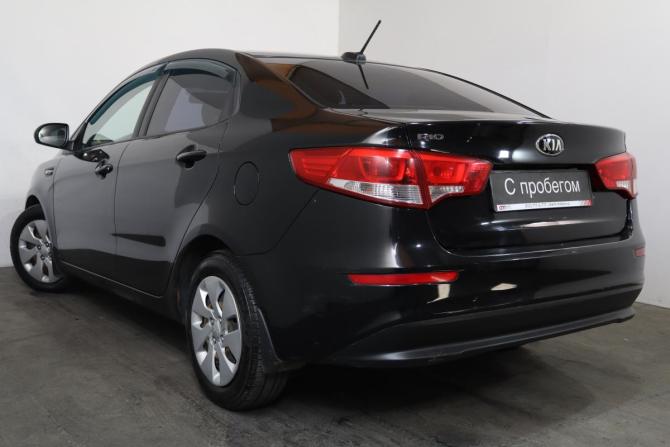 Kia Rio III Рестайлинг с пробегом 2017 года, цена 899 000 рублей, 148000 км, седан, Автокод Объявления