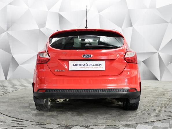 Ford Focus III с пробегом 2012 года, цена 635 000 рублей, 203302 км, хэтчбек, Автокод Объявления