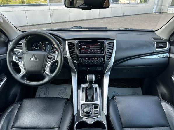 Mitsubishi Pajero Sport III с пробегом 2018 года, цена 2 750 000 рублей, 184680 км, внедорожник, Автокод Объявления