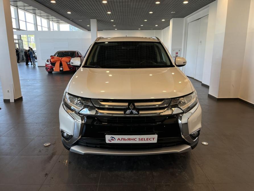 Mitsubishi Outlander III Рестайлинг 2 Чебоксары  - изображение 8