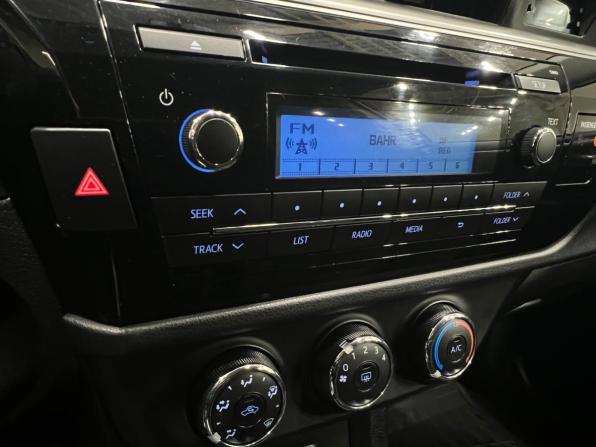 Toyota Corolla XI (E160 E170 E180) с пробегом 2013 года, цена 1 420 000 рублей, 93000 км, седан, Автокод Объявления