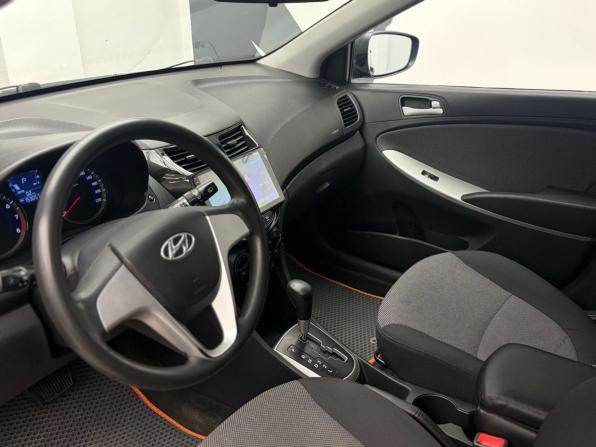 Hyundai Solaris I с пробегом 2011 года, цена 779 000 рублей, 153057 км, хэтчбек, Автокод Объявления