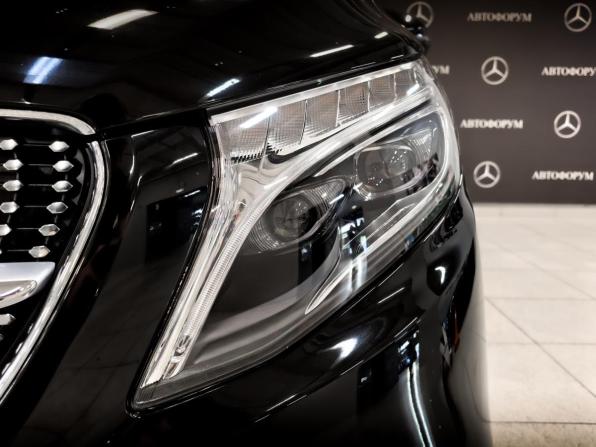 Mercedes-Benz V-Класс III (W447) Рестайлинг с пробегом 2019 года, цена 6 900 000 рублей, 42263 км, минивэн, Автокод Объявления