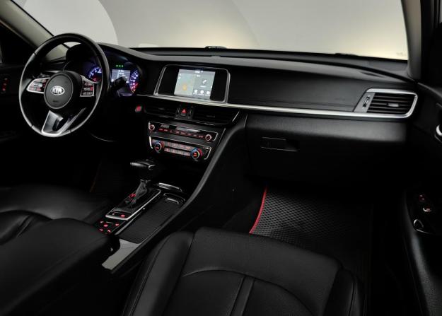 Kia Optima IV Рестайлинг с пробегом 2019 года, цена 1 448 000 рублей, 235000 км, седан, Автокод Объявления