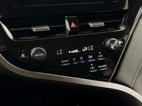 Toyota Camry VIII (XV70) Рестайлинг с пробегом 2021 года, цена 2 995 000 рублей, 113556 км, седан, Автокод Объявления