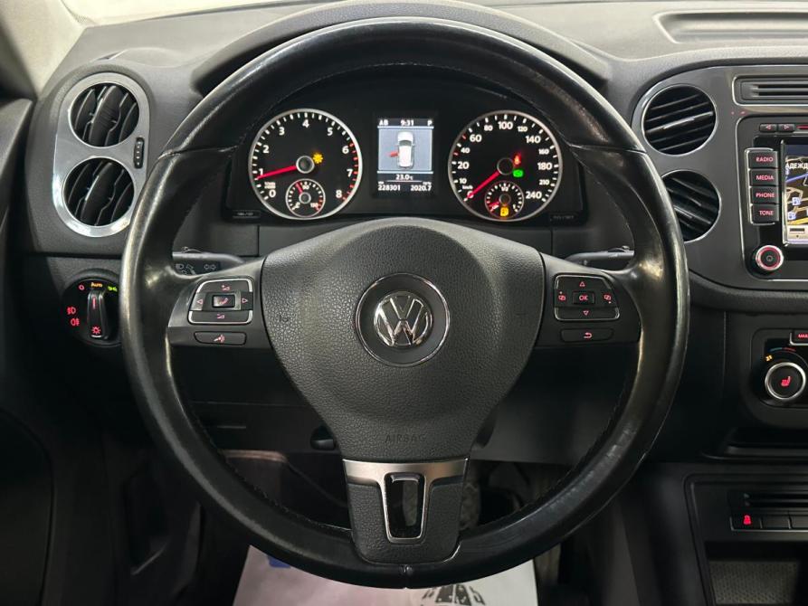 Volkswagen Tiguan I Рестайлинг Санкт-Петербург  - изображение 13