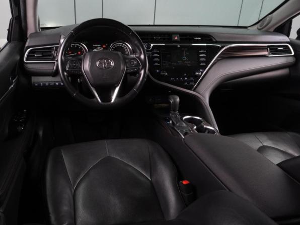 Toyota Camry VIII (XV70) с пробегом 2018 года, цена 3 234 000 рублей, 210950 км, седан, Автокод Объявления
