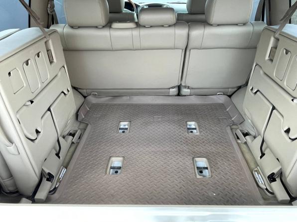 Lexus LX II Рестайлинг с пробегом 2004 года, цена 1 850 000 рублей, 323468 км, внедорожник, Автокод Объявления