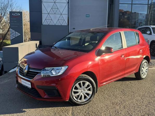 Renault Sandero II Рестайлинг с пробегом 2021 года, цена 1 220 000 рублей, 42000 км, хэтчбек, Автокод Объявления