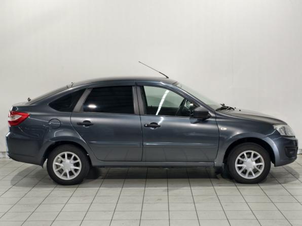 Lada (ВАЗ) Granta I с пробегом 2017 года, цена 527 000 рублей, 179636 км, лифтбек, Автокод Объявления