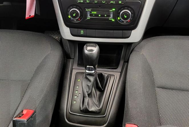 Skoda Yeti I Рестайлинг с пробегом 2014 года, цена 1 199 000 рублей, 174000 км, внедорожник, Автокод Объявления
