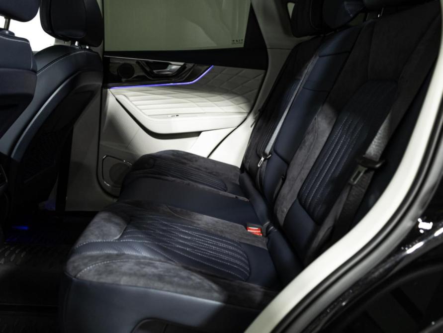 Hongqi HS5 I Санкт-Петербург  - изображение 11