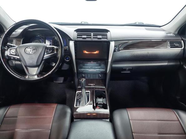 Toyota Camry VII (XV50) Рестайлинг с пробегом 2016 года, цена 1 880 000 рублей, 125767 км, седан, Автокод Объявления