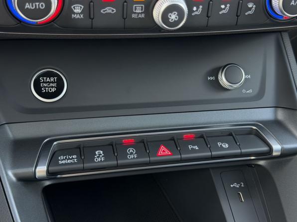 Audi Q3 II (F3) с пробегом 2026 года, цена 3 750 000 рублей, 25 км, внедорожник, Автокод Объявления