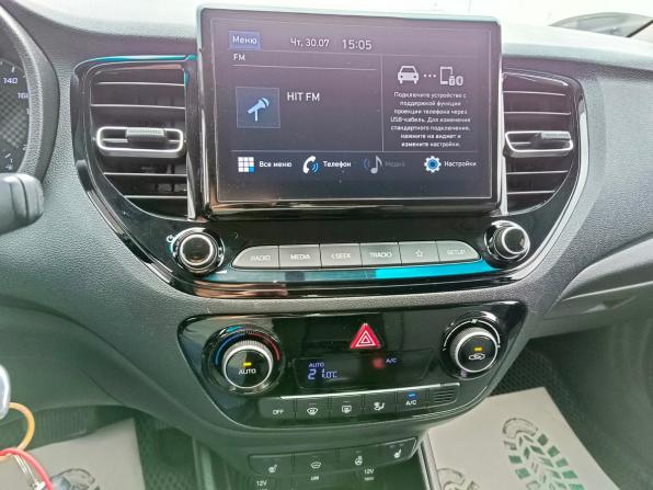 Hyundai Solaris II Рестайлинг с пробегом 2021 года, цена 1 649 995 рублей, 77869 км, седан, Автокод Объявления
