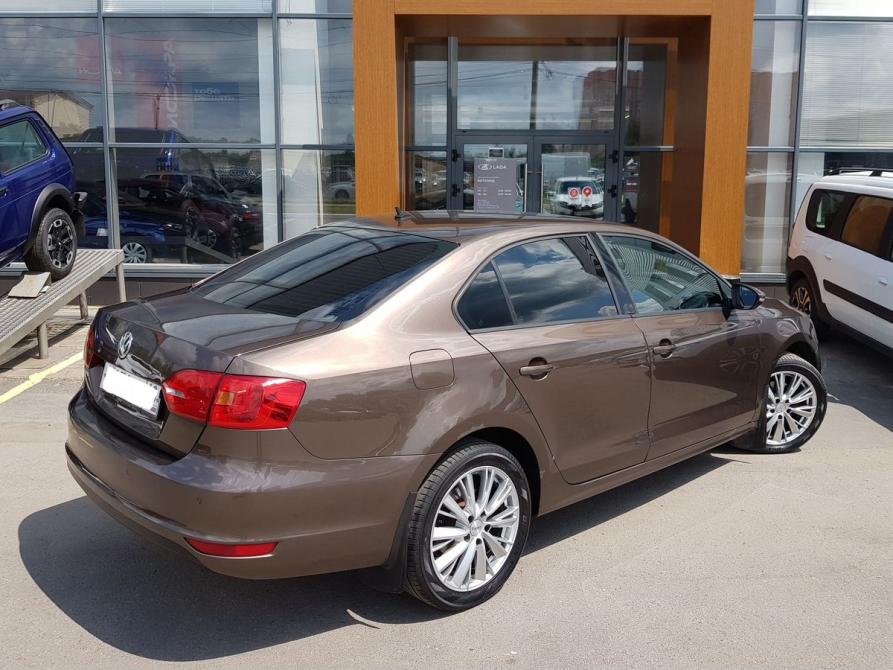 Volkswagen Jetta VI Брянск  - изображение 5