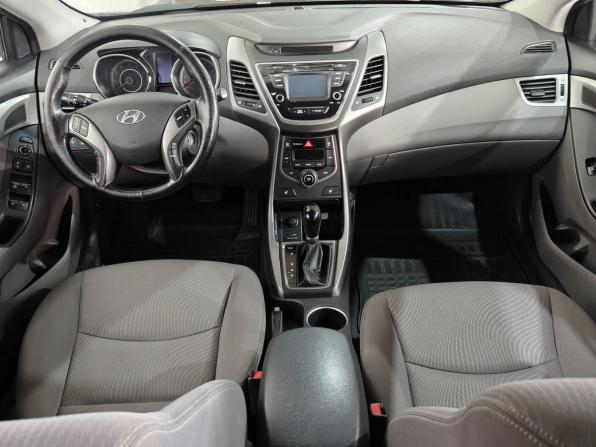 Hyundai Elantra V (MD) Рестайлинг с пробегом 2014 года, цена 950 000 рублей, 250000 км, седан, Автокод Объявления