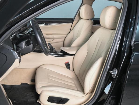 BMW 5 серии VII (G30/G31/G38) с пробегом 2017 года, цена 2 980 000 рублей, 153855 км, седан, Автокод Объявления