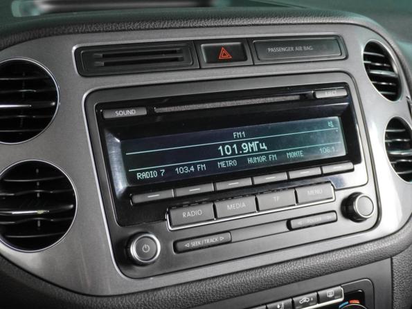 Volkswagen Tiguan I Рестайлинг с пробегом 2011 года, цена 1 309 000 рублей, 213378 км, внедорожник, Автокод Объявления
