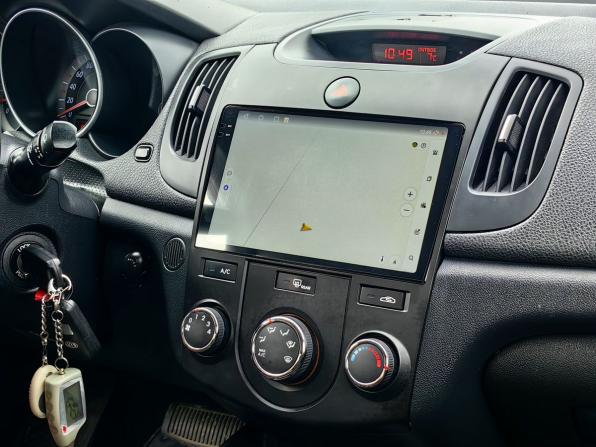 Kia Cerato II с пробегом 2011 года, цена 699 000 рублей, 203640 км, седан, Автокод Объявления