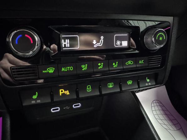 Skoda Rapid II с пробегом 2020 года, цена 1 670 000 рублей, 107433 км, лифтбек, Автокод Объявления