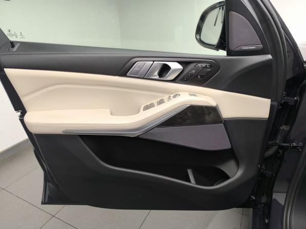 BMW X7 I (G07) с пробегом 2021 года, цена 9 106 000 рублей, 88700 км, внедорожник, Автокод Объявления
