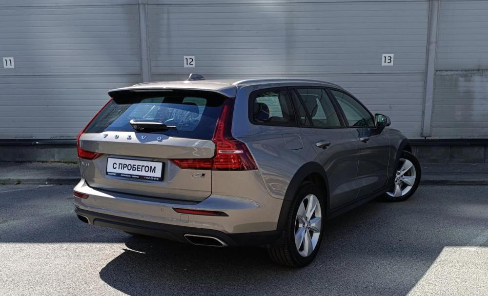 Volvo V60 Cross Country II Санкт-Петербург  - изображение 5