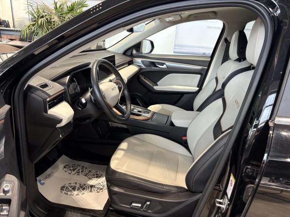 Haval Jolion I с пробегом 2023 года, цена 1 864 000 рублей, 22743 км, внедорожник, Автокод Объявления