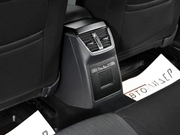Skoda Octavia III (A7) Рестайлинг с пробегом 2019 года, цена 1 159 000 рублей, 73394 км, лифтбек, Автокод Объявления