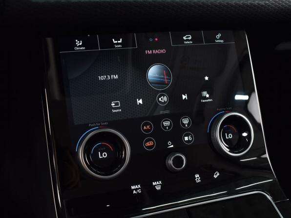 Land Rover Range Rover Velar I с пробегом 2018 года, цена 4 409 995 рублей, 72345 км, внедорожник, Автокод Объявления