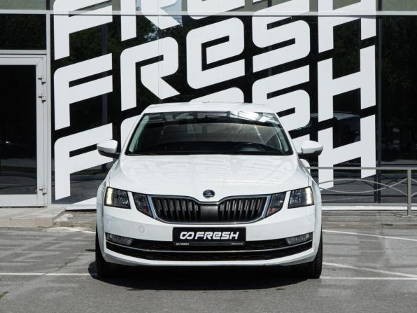 Skoda Octavia III (A7) Рестайлинг с пробегом 2017 года, цена 1 699 000 рублей, 155468 км, лифтбек, Автокод Объявления