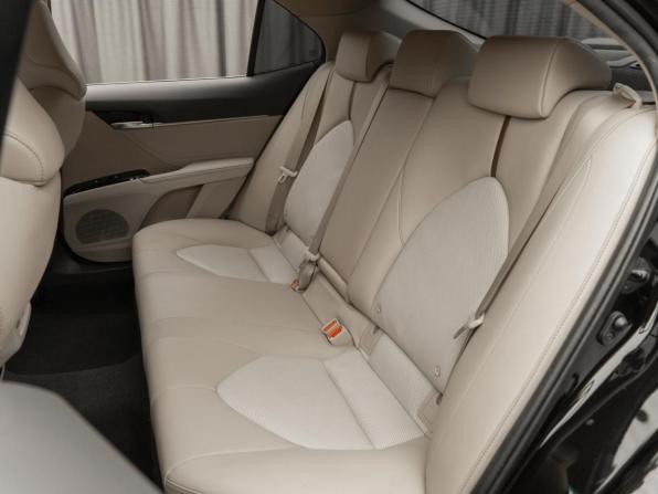 Toyota Camry VIII (XV70) с пробегом 2021 года, цена 3 220 000 рублей, 85133 км, седан, Автокод Объявления