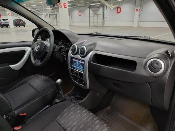 Renault Sandero I с пробегом 2014 года, цена 625 000 рублей, 180471 км, хэтчбек, Автокод Объявления