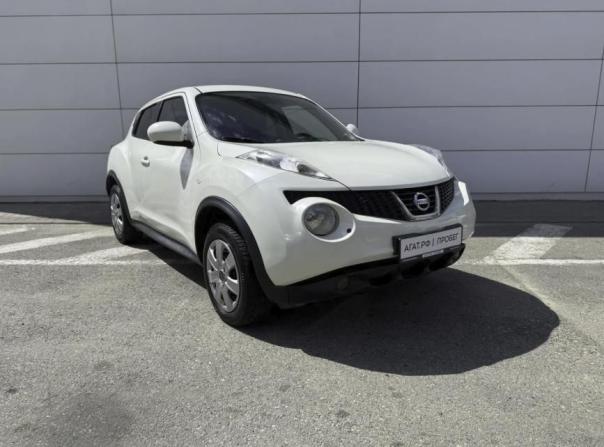 Nissan Juke I с пробегом 2011 года, цена 910 000 рублей, 202905 км, внедорожник, Автокод Объявления