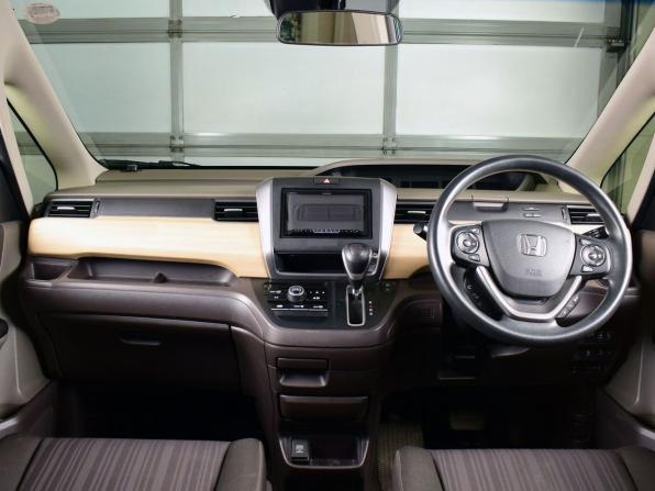 Honda Freed II с пробегом 2019 года, цена 1 399 995 рублей, 149467 км, компактвэн, Автокод Объявления