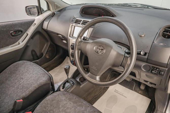 Toyota Vitz II (XP90) с пробегом 2008 года, цена 499 000 рублей, 235000 км, хэтчбек, Автокод Объявления