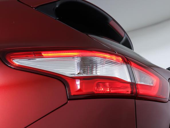 Nissan Qashqai II с пробегом 2018 года, цена 1 568 000 рублей, 112136 км, внедорожник, Автокод Объявления