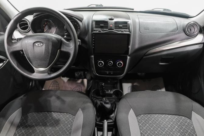 Lada (ВАЗ) Granta I Рестайлинг с пробегом 2019 года, цена 599 000 рублей, 300400 км, седан, Автокод Объявления