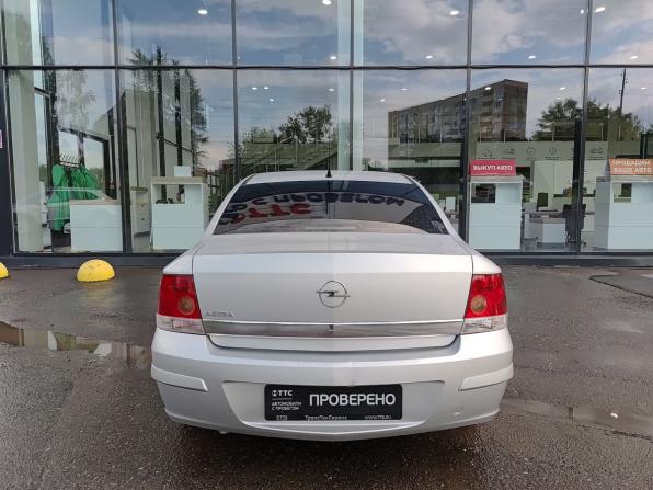 Opel Astra H Рестайлинг с пробегом 2014 года, цена 512 000 рублей, 140524 км, седан, Автокод Объявления