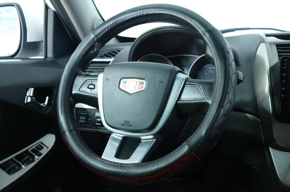 Geely Emgrand X7 I Рестайлинг Омск  - изображение 12