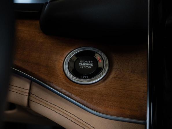Jeep Grand Cherokee V (WL) с пробегом 2022 года, цена 7 560 000 рублей, 73891 км, внедорожник, Автокод Объявления
