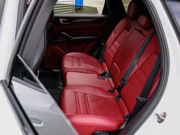 Porsche Cayenne III с пробегом 2018 года, цена 6 399 000 рублей, 79144 км, внедорожник, Автокод Объявления