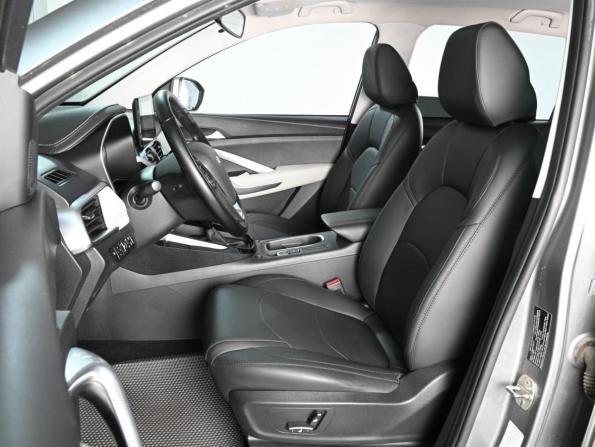Chevrolet Captiva II с пробегом 2022 года, цена 2 099 000 рублей, 80655 км, внедорожник, Автокод Объявления