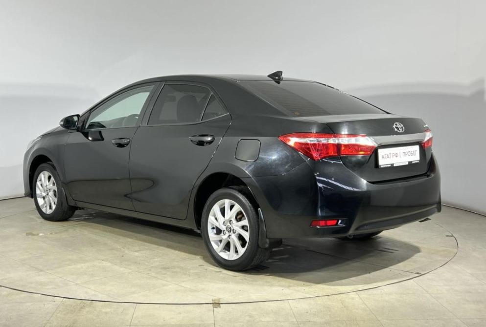 Toyota Corolla XI (E160 E170 E180) Рестайлинг 1 Саранск  - изображение 10