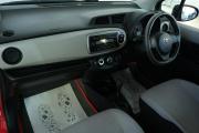 Toyota Vitz III (XP130) Омск  - изображение 42