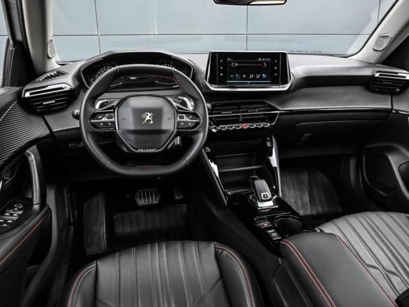 Peugeot 2008 II с пробегом 2021 года, цена 1 919 000 рублей, 13598 км, внедорожник, Автокод Объявления
