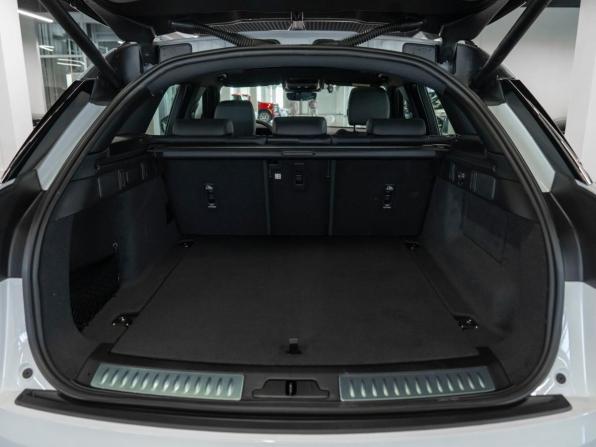 Land Rover Range Rover Velar I Рестайлинг с пробегом 2026 года, цена 9 300 000 рублей, 11 км, внедорожник, Автокод Объявления